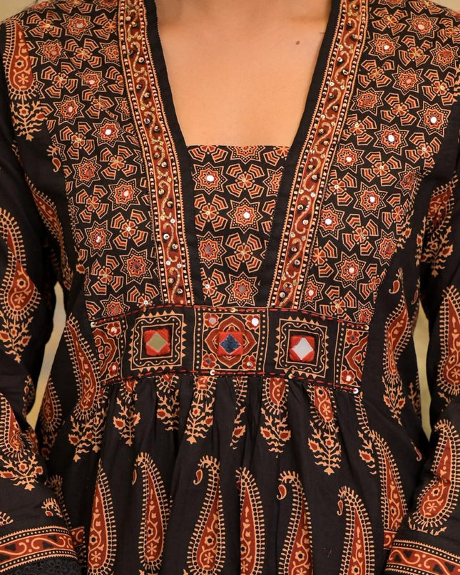 Gindly Pure Cotton Embroidered Black Gold Printed A-Line Kurta Pant With Dupatta