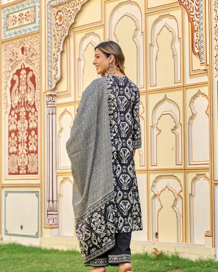 Gindly Pure Cotton Embroidered U-neck Anarkali Women's Ethnic Wear Set