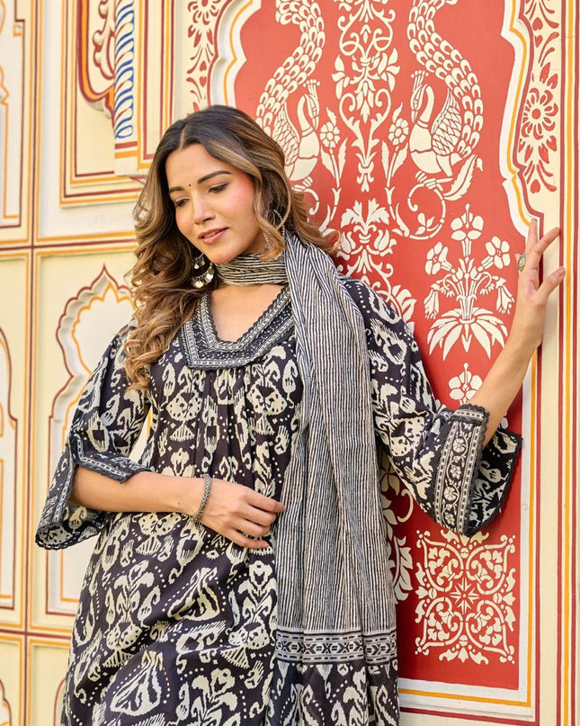 Gindly Pure Cotton Embroidered U-neck Anarkali Women's Ethnic Wear Set